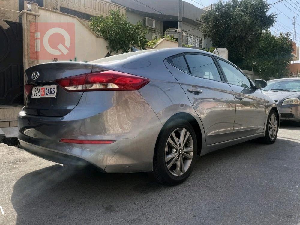 هيونداي النترا